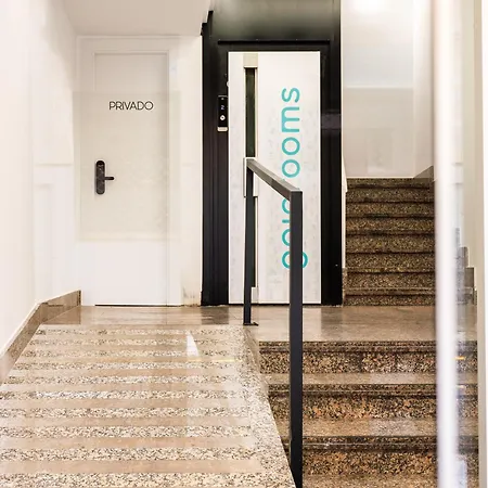 Gran Via By Gaiarooms فندق *