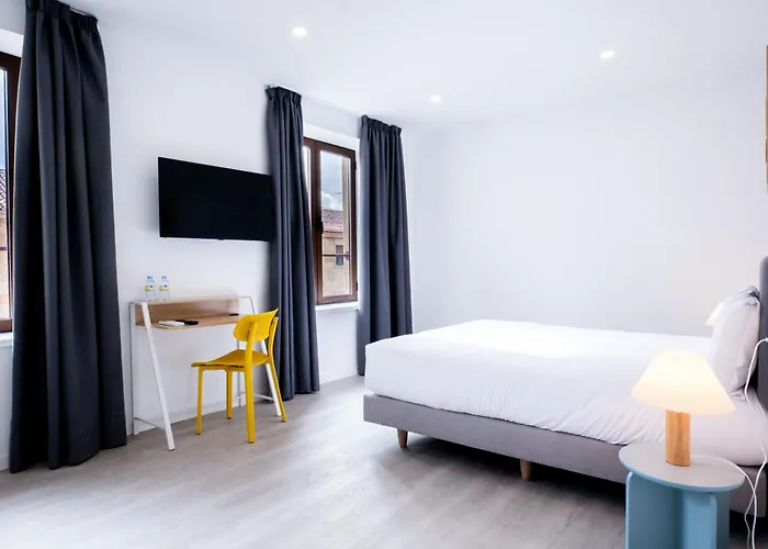 Gran Via By Gaiarooms 酒店