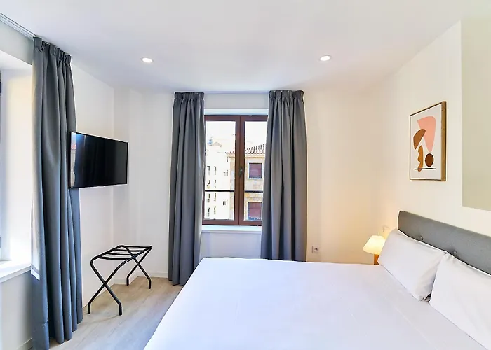 Gran Via By Gaiarooms 酒店