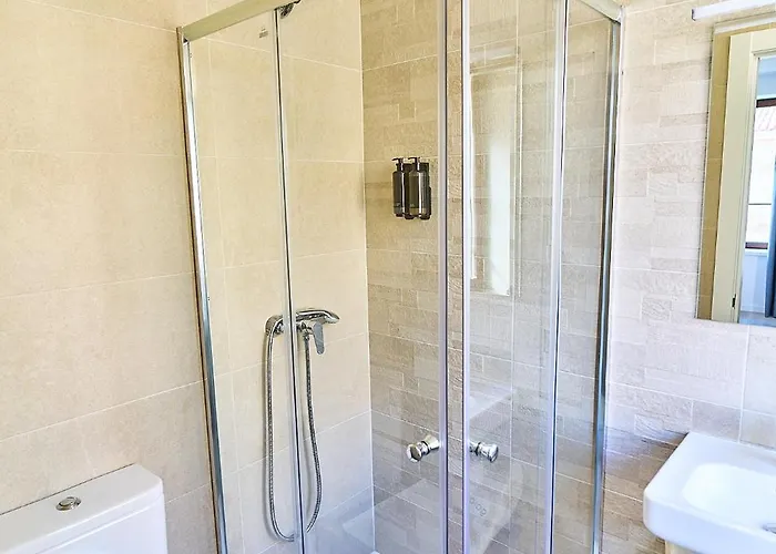 Gran Via By Gaiarooms 酒店 *